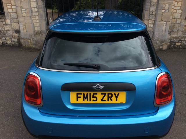 2015 Mini Hatchback 1.2 One 3dr pepper media