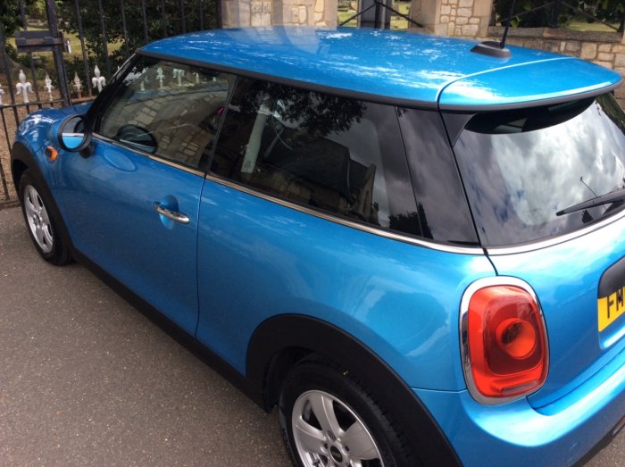 Mini Hatchback 1.2 One 3dr pepper media Hatchback Petrol Blue