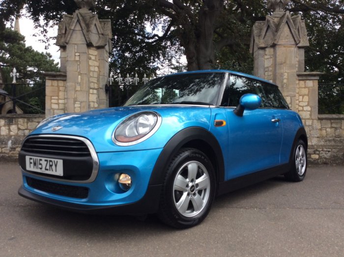 Mini Hatchback 1.2 One 3dr pepper media Hatchback Petrol Blue