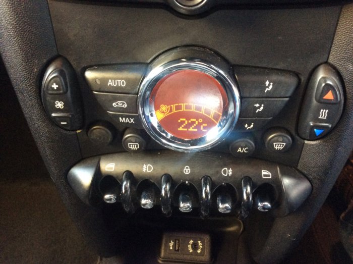 Mini Coupe 1.6 Cooper 3dr Coupe Petrol Blue