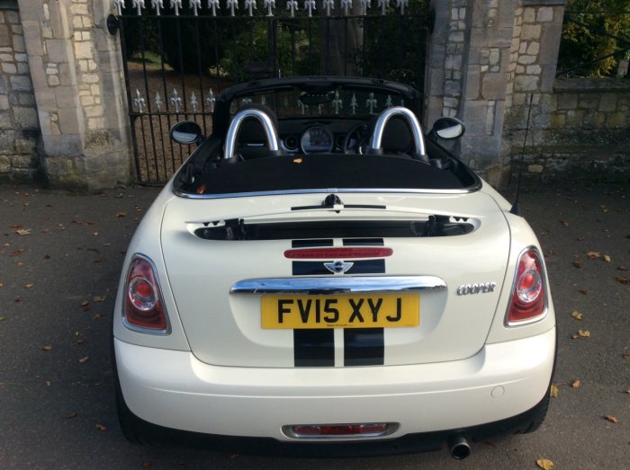 Mini Roadster 1.6 Cooper 2dr Convertible Petrol White