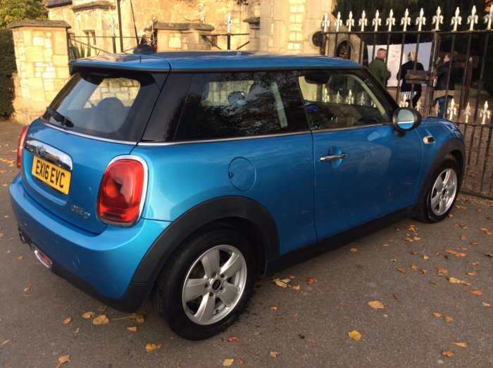Mini Hatchback 1.5 One D 3dr Hatchback Diesel Blue