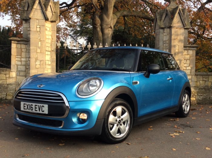 Mini Hatchback 1.5 One D 3dr Hatchback Diesel Blue
