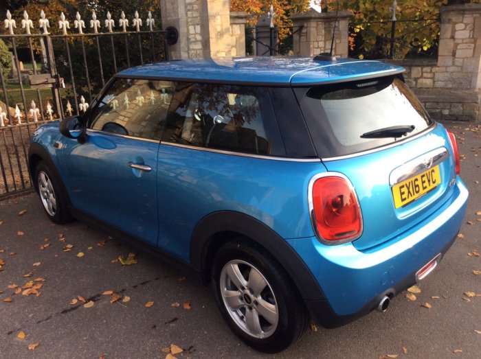 Mini Hatchback 1.5 One D 3dr Hatchback Diesel Blue