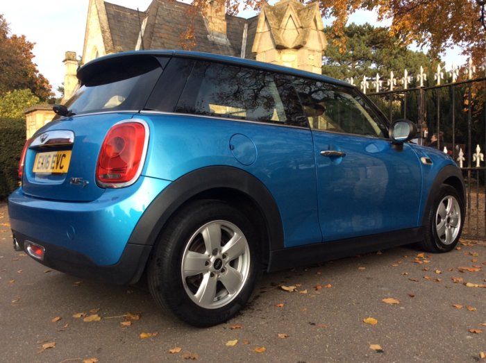 Mini Hatchback 1.5 One D 3dr Hatchback Diesel Blue