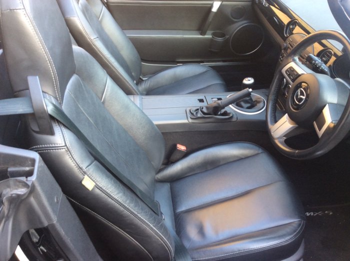 Mazda MX-5 2.0i Sport leather 2dr Convertible Petrol Black