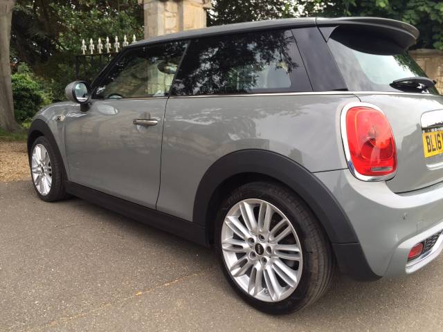 2016 Mini Hatchback 2.0 Cooper S D 3dr