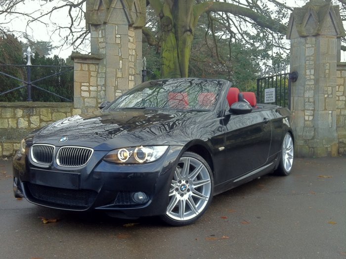 BMW 3 Series 3.0 325i M Sport 2dr Step Auto Convertible Petrol Black