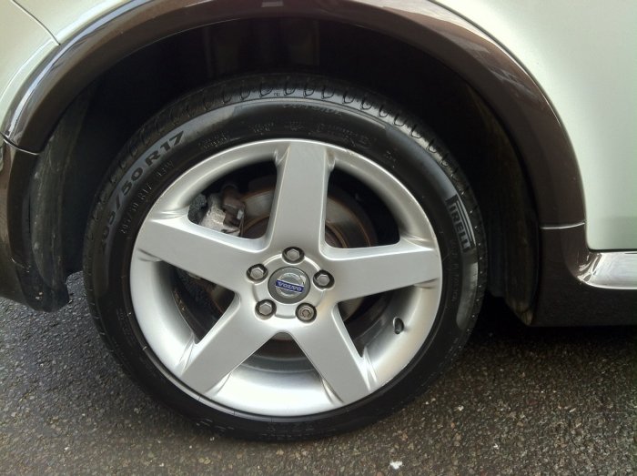 Volvo C30 1.6 R DESIGN Sport 3dr Hatchback Petrol White